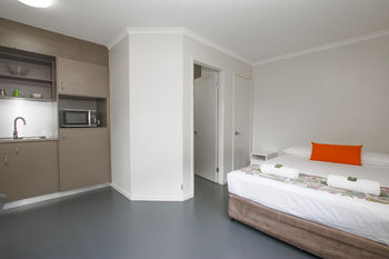 Beaches Of Byron - New South Wales Tourism  6