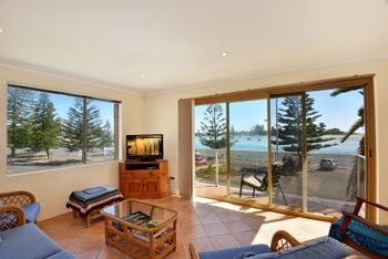 Parklea 5 - New South Wales Tourism  0