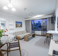 1 BR Park Breathtaking Sydney Skyline