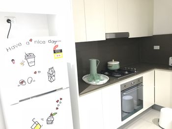 Chic & Cosy Apartment Near Airport & CBD - New South Wales Tourism  5