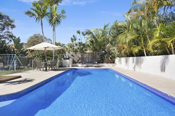 Burleigh Heights - New South Wales Tourism  3