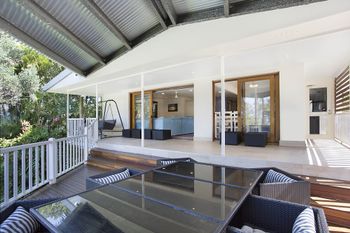 Burleigh Heights - New South Wales Tourism  4