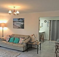 Narrawallee Escape - New South Wales Tourism 
