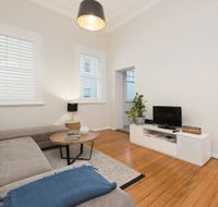 Spacious One Bedroom Heart of Potts Point H333