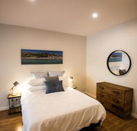 Wickham Newcastle Modern 1 Bed Apartment - New South Wales Tourism 