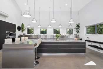 Paperbark - New South Wales Tourism  2