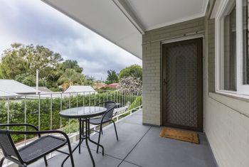 Claremont Apartment Number 6 - New South Wales Tourism  5