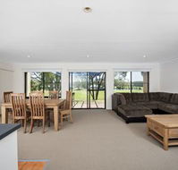 Villa 127 Horizons Golf Resort - New South Wales Tourism 