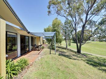 Villa 127 Horizons Golf Resort - New South Wales Tourism  1