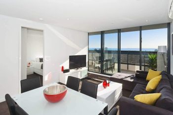 Executive Bay Views St. Kilda - New South Wales Tourism  0