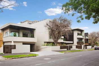 Smart Modern In St. Kilda - New South Wales Tourism  6