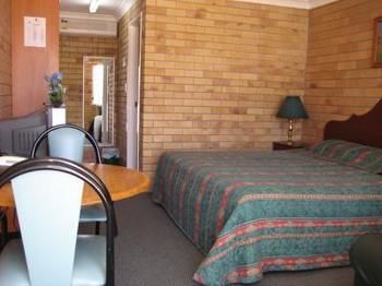 Dragon & Phoenix Motel - New South Wales Tourism  2