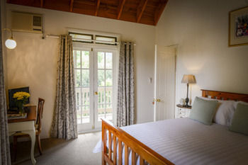 Arcadia Bed & Breakfast & Cottages - New South Wales Tourism  1