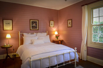 Arcadia Bed & Breakfast & Cottages - New South Wales Tourism  5