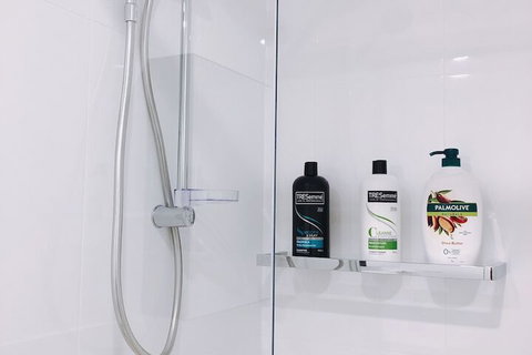 St.Tropez Apartment - New South Wales Tourism  7