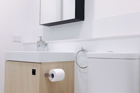 St.Tropez Apartment - New South Wales Tourism  1