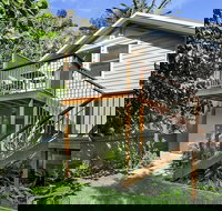 Private Garden Apartment Minutes Walk to Station NBN01 - New South Wales Tourism 