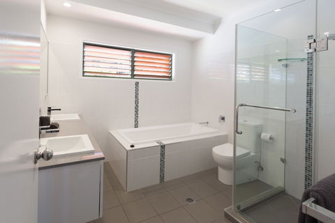 Casuarina 13 On Hamilton Island - New South Wales Tourism  3