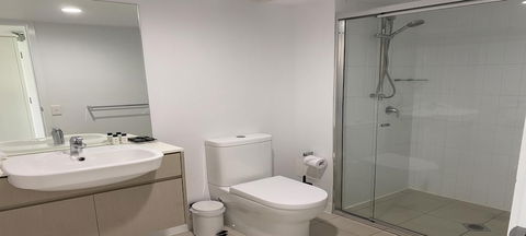 Airtrip Apartments On Carlyle St. Mackay - New South Wales Tourism  1