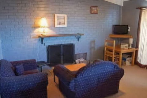 East Lake Travellers Lodge - New South Wales Tourism  4