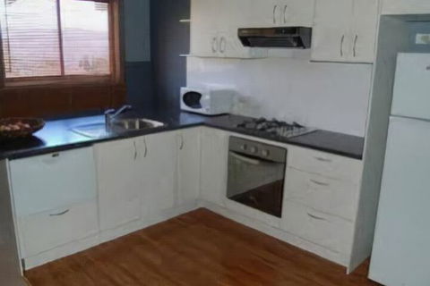 East Lake Travellers Lodge - New South Wales Tourism  6