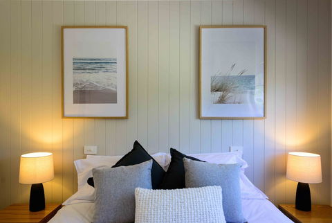 Georges Bay Apartments - New South Wales Tourism  0