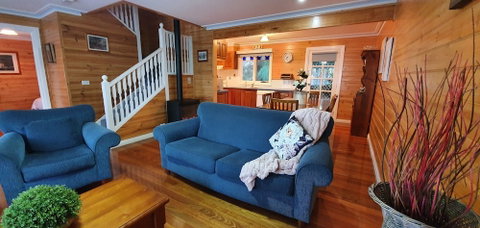 Dunes - Elegant Beach Villa With Huge Swim Spa - New South Wales Tourism  2