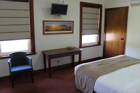 The Dormie House - On The Golf Course - New South Wales Tourism  3