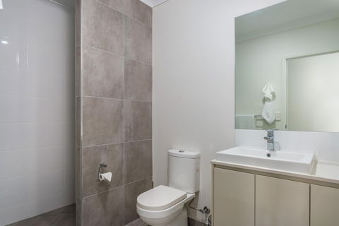 Blue Lagoon Villa B - New South Wales Tourism  5