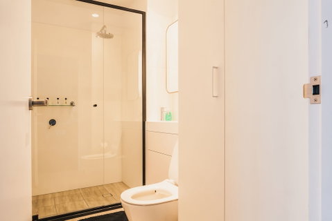 Victoria One Suites - New South Wales Tourism  3