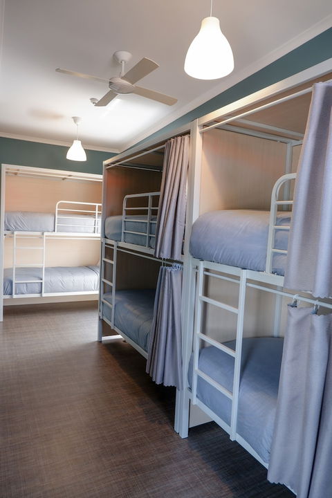 Stoke Beach House - New South Wales Tourism  6