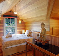 Longbourn on Massinger - New South Wales Tourism 