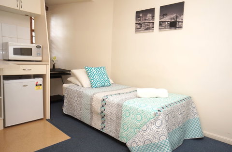 Ellie's Guesthouse - New South Wales Tourism  5