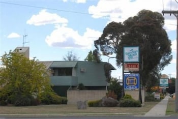 Bendigo Motor Inn - New South Wales Tourism  2