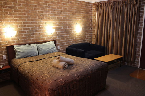 Acacia Motor Inn Armidale - New South Wales Tourism  4