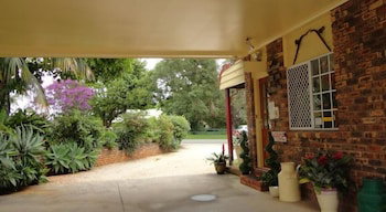 Alstonville Settlers Motel - New South Wales Tourism  1