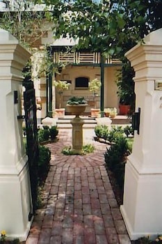 Water Bay Villa Bed And Breakfast - New South Wales Tourism  0