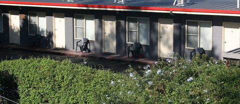 Benjamin Singleton Motel - New South Wales Tourism  1