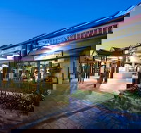 Treetops Seaview Montville - New South Wales Tourism 