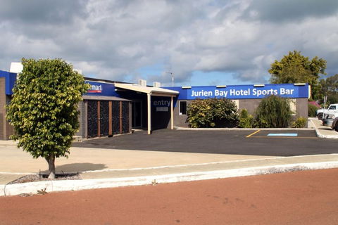 Jurien Bay Hotel - New South Wales Tourism  1