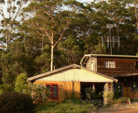 Bombina Cottages - New South Wales Tourism  1