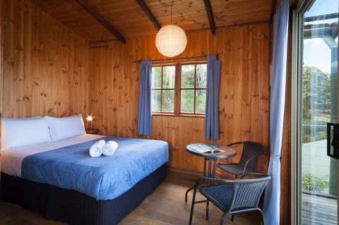 Bombina Cottages - New South Wales Tourism  4
