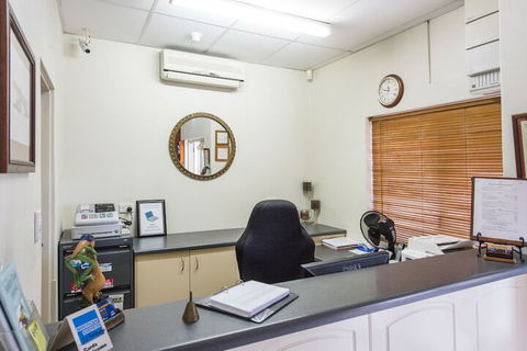 Bent Street Motor Inn - New South Wales Tourism  6
