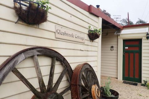 Glenbrook House And Cottage - New South Wales Tourism  0