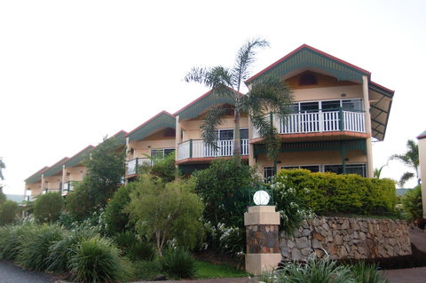 Tinaroo Lake Resort - New South Wales Tourism  1