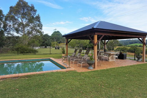 Milton Country Retreat The Chocolate Cottages - New South Wales Tourism  1