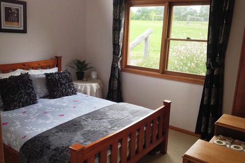 Milton Country Retreat The Chocolate Cottages - New South Wales Tourism  4