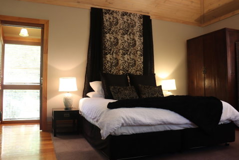 Linden Gardens Rainforest Retreat - New South Wales Tourism  3