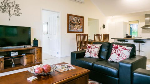 One Tree Bed & Breakfast - New South Wales Tourism  2