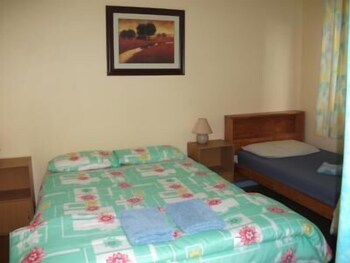 Apollo Bay Backpackers - New South Wales Tourism  4